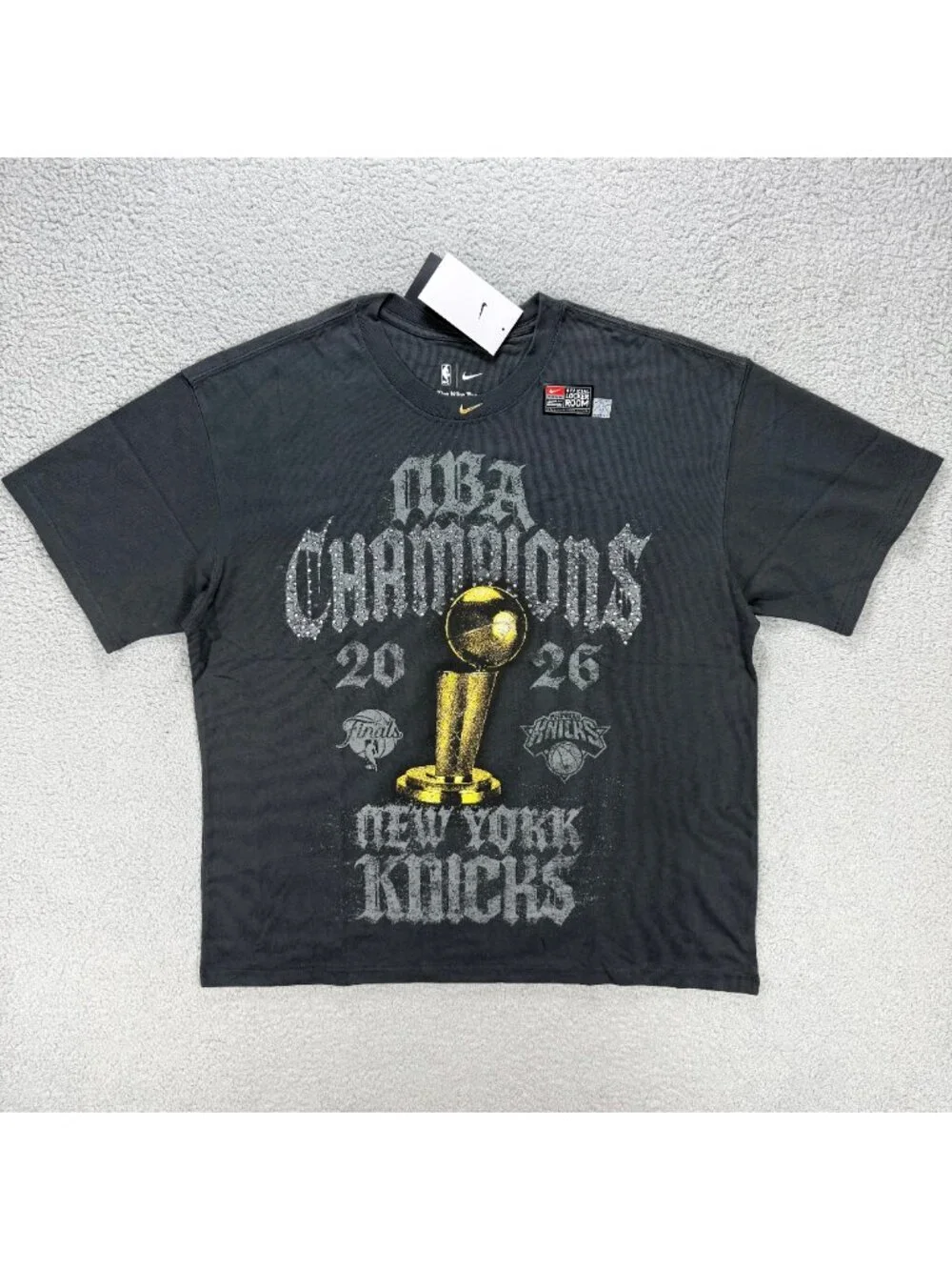 New York Knicks T Shirt Mens XXL NBA Champions Locker Room On Court Crystal Nike